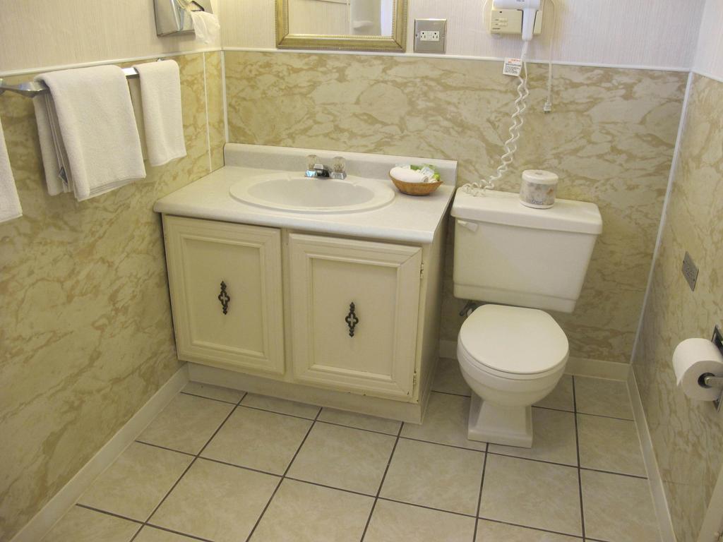 Laurie'S Inn Chéticamp Стая снимка